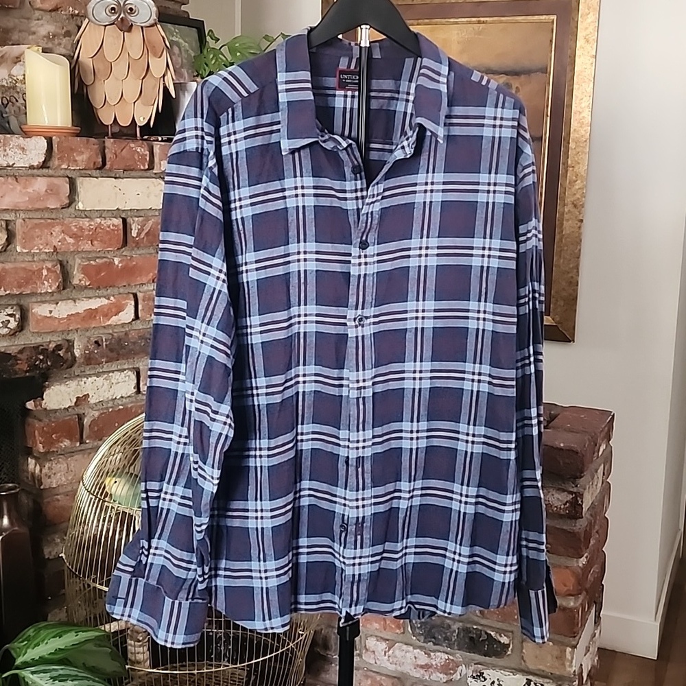 UNTUCKit Navy & Light Blue Plaid Button-Down Shirt | Untucked Fit